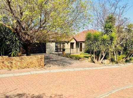 4 Bedroom House in Greenstone Hill