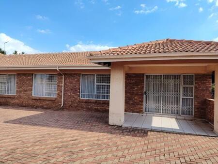 4 Bedroom Cluster in Ravenswood