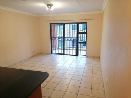 2 Bedroom Townhouse in Ravenswood