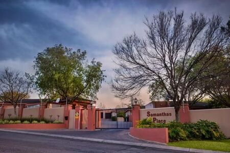 3 Bedroom Simplex in The Reeds