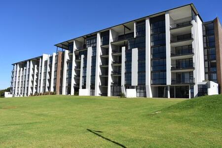 2 Bedroom Apartment in Midfield Estate