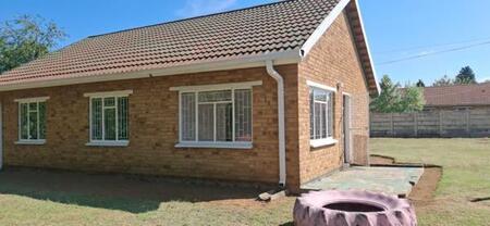 3 Bedroom House in Meyerhof