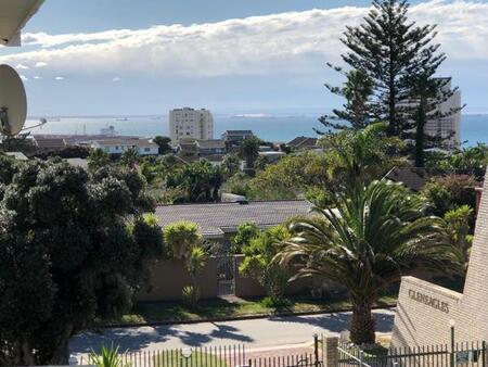 2 Bedroom Apartment in Humewood