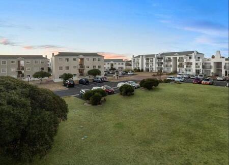 1 Bedroom Apartment in Big Bay