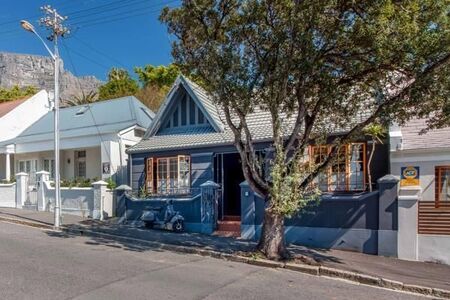 2 Bedroom House in Oranjezicht