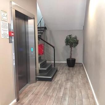 Studio Apartment in Foreshore