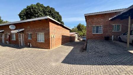 2 Bedroom Apartment in Sonheuwel