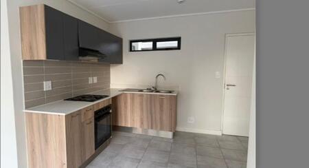 1 Bedroom Apartment in Admirals Park