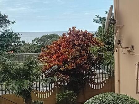 2 Bedroom Townhouse in Uvongo