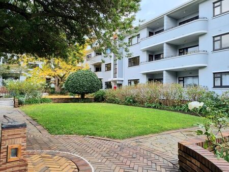 2 Bedroom apartment to rent in Kenilworth, Cape Town