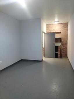 Studio Apartment in Kew