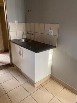 Studio Apartment in Johannesburg Central