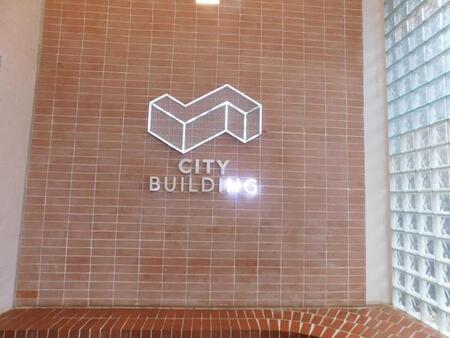 0.5 Bedroom House in Maboneng