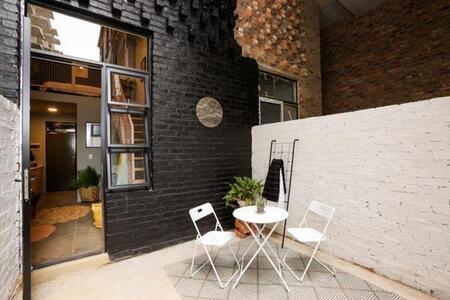 1.5 Bedroom Apartment in Maboneng