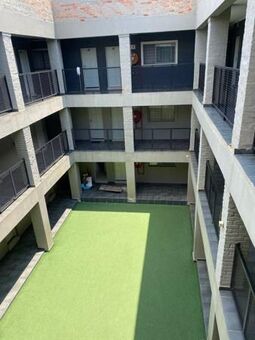 1 Bedroom Apartment in Kew