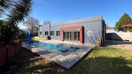 4 Bedroom House in Sandringham