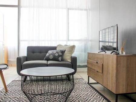 Bachelor apartment in Berea