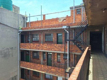 1 Bedroom Apartment in Yeoville