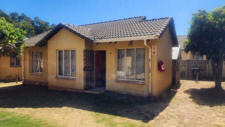 2 Bedroom Townhouse in Corlett Gardens