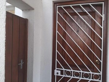 1 Bedroom Garden Cottage in Corlett Gardens