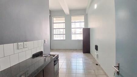 Studio Apartment in Johannesburg Central