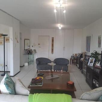 2 Bedroom Apartment in Glenhazel