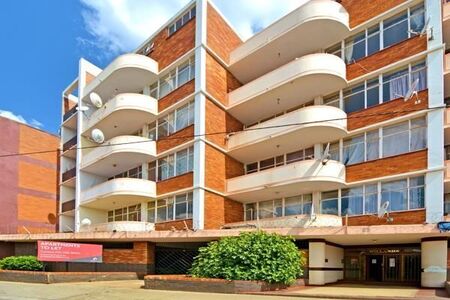 3 Bedroom Apartment in Yeoville