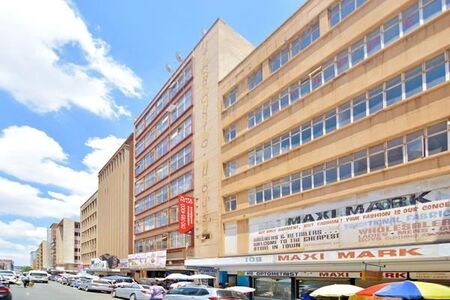 1 Bedroom Apartment in Johannesburg Central
