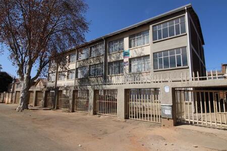 2 Bedroom Apartment in Bertrams