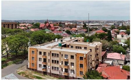 1 Bedroom Apartment in Troyeville