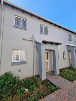 2 Bedroom Apartment in Greenstone Hill