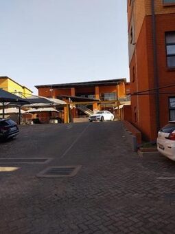 3 Bedroom Apartment in Eveleigh