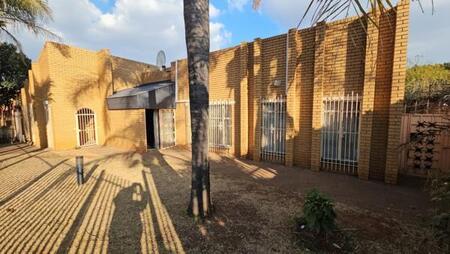 3 Bedroom House in Laudium