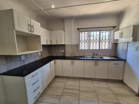 1 Bedroom Townhouse in Bluff