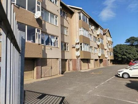 2.5 Bedroom Flat in Bluff