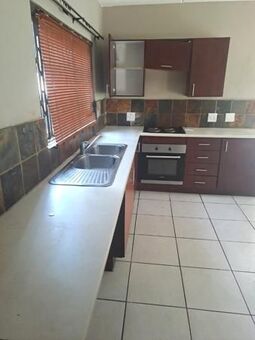 2 Bedroom Apartment in Honeydew