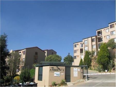 2 Bedroom Flat in Wilro Park