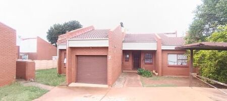 4 Bedroom House in Westonaria