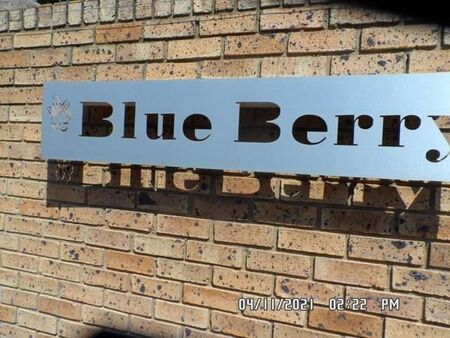 2 Bedroom Apartment in Faerie Glen