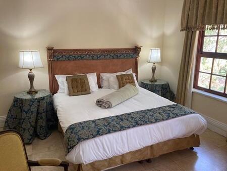 1 Bedroom House in Waterkloof