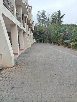 2 Bedroom Townhouse in Eastwood