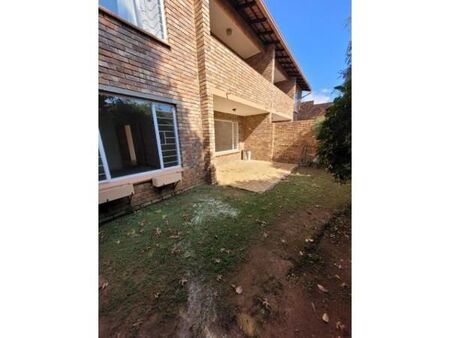 3 Bedroom Apartment in Ferndale