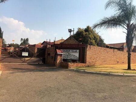 2 Bedroom Townhouse in Bergbron