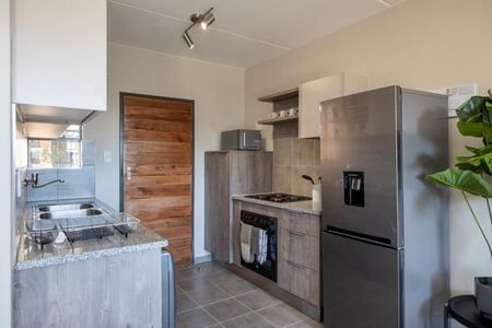 2 Bedroom Apartment in Crown Gardens