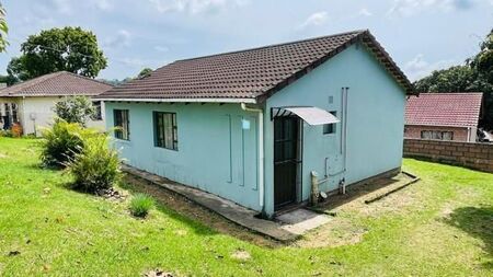 3 Bedroom House in Kwandengezi