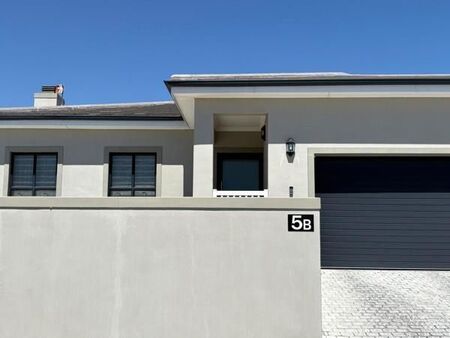 3 Bedroom House in Yzerfontein