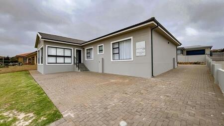 3 Bedroom House in Monte Christo