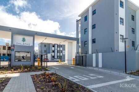 2 Bedroom Apartment in Parklands