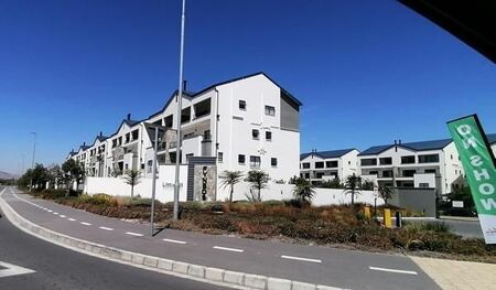 1 Bedroom Apartment in Sandown