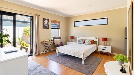 1 Bedroom Apartment in Parklands North